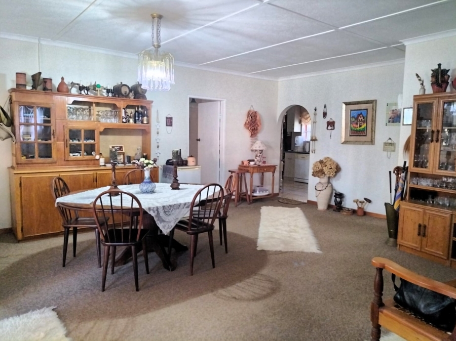 4 Bedroom Property for Sale in Noorsekloof Eastern Cape